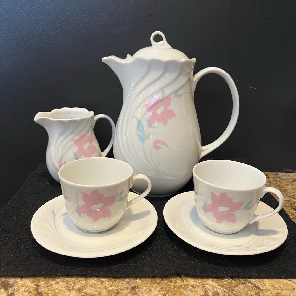 Vintage Wawel Poland Floral Tea Set with Pink and Blue Accents - Picture 15 of 15